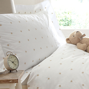 Choose luxurious children’s bedding to create a haven of comfort and calm.